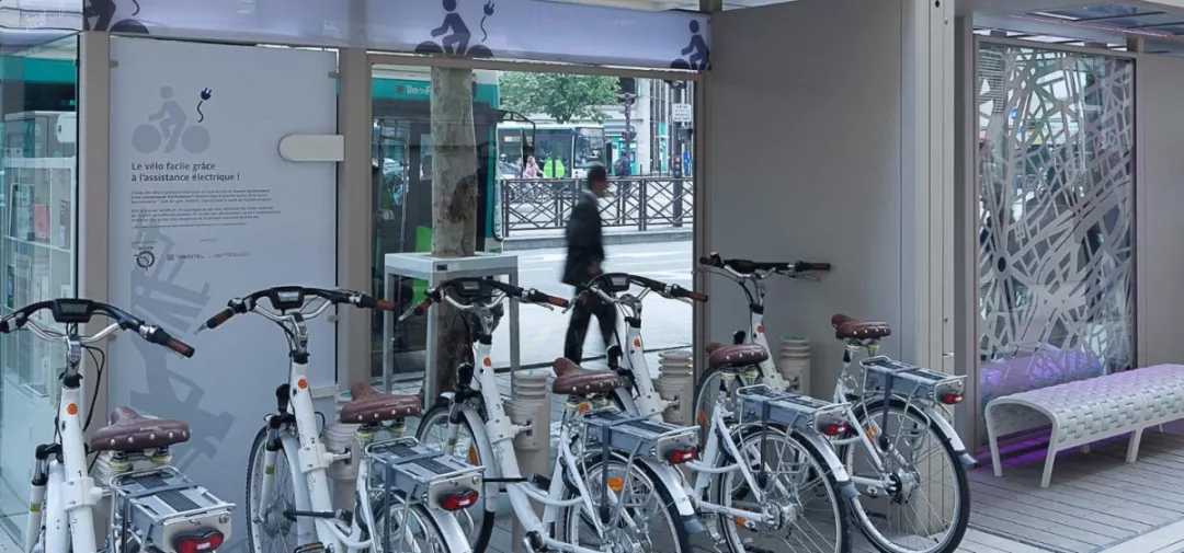bicycle charging bus stations
